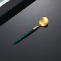 Moderno cucchiaio da dessert in acciaio 304 con testa oro opaco e manico verde scuro - Cucchiaino da Tè Verde Scuro Oro