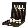 Set posate da 16 pezzi oro e venature legno in scatola regalo nera con chiusure - Manico Affilato / Set Coltello Forchetta Cucchiaio Manico Affilato Oro (Scatola Nera) / Oro