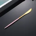 Coltello da bistecca in acciaio inossidabile rosa e oro con impugnatura opaca sabbiata - Coltello da Tavola Rosa e Oro
