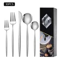 Ménagère de 30 pièces en acier inoxydable argenté avec coffret cadeau noir élégant - Nouvelle Boîte Noire / Ensemble de 20 Pièces / Argent