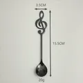 Detailansicht des Musiknotenlöffels mit Maßen von 15,5 cm Länge und 3,5 cm Breite - Schwarz