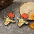 Orecchini pendenti testa di mucca con stampa di girasoli e design in legno boho - Testa di Toro Patchwork Girasole Giallo (WEH3928)