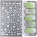 F725 Nagelaufkleber mit eleganten weißen Blumen und Blättern für die Maniküre - Blumen Und Verstreute Blätter Stil (F725) / Weiß