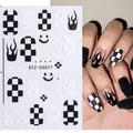 Autocollants nail art adhésifs avec motifs damier et smiley, référence modèle STZ-CS077 - Style Damier Flamme Souriant (STZ-CS77)