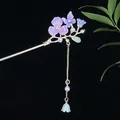 Haarnadel mit lila Blumen, Schmetterling, Perle und langem Quastenanhänger - Lila Blau Blume Schmetterling Maiglöckchen Quaste Stil (2489)