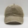Vintage-Baseballcap in Khaki mit Destroyed-Effekten und atmungsaktivem Mesh-Netz - M (56-58cm) / Khaki