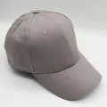 Ανοιχτό γκρι βαμβακερό καπέλο μπέιζμπολ με σταθερή δομή και προ-λυγισμένο γείσο - M (56-58cm) / Γκρι