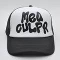Cappellino trucker Mea Culpa classico bianco e nero con rete traspirante e testo bold - Bianco e Nero / Nero
