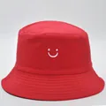 Sombrero de pescador rojo clásico en algodón con cara sonriente bordada estilo casual - M (56-58cm) / Rojo