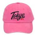 Gorra de béisbol de algodón lavado rosa con bordado de Tokyo en un estilo vintage - Estilo Letras Tokio / Rosa rojo