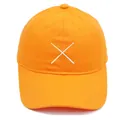 Casquette de baseball orange en coton avec broderie croix blanche et visière incurvée - Adulte - Réglable / Orange