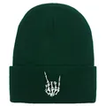 Berretto verde scuro con ricamo bianco di mano di scheletro in gesto rock - 54-60cm / Verde Scuro