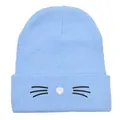Berretto in maglia azzurro con ricamo a gatto e bordo risvoltato per il caldo inverno - Taglia unica / Celeste