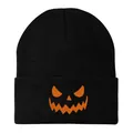 Berretto di maglia nero per Halloween con ricamo a forma di zucca arancione vivace - 54-60cm / Nero