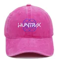 Berretto da baseball vintage rosso rosa in cotone lavato con ricamo HUNTRVX viola - M (56-58cm) / Rosa Rosso