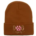 Berretto in maglia marrone con ricamo Dog Mom e dettaglio zampa rosa sottile - Mamma di Cane / Caramello