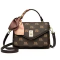 Klassieke donkerbruine monogram handtas met decoratieve zijden sjaal aan het handvat - Bruin BL