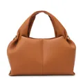Bolso bandolera nube marrón de cuero con textura granulada y detalles de anillos dorados - Pequeño / Marrón Dorado