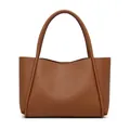 Karamelbruine leren shopper met kiezeltextuur en elegante ronde handvatten - Bruin