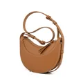 Bolso de hombro media luna en cuero marrón con correa ajustable y cierre superior - Marrón dorado