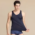 Débardeur pour hommes en soie tricotée bleu marine avec une coupe ajustée moderne - L / Bleu Marine