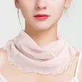 Calentador de cuello de seda rosa claro con bordes ondulados para protección solar - Beige