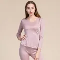 Damen Thermo-Unterwäsche-Set aus Seide mit Rundhalsausschnitt in zartem Lotusrosa - M / Bohnenpastenrot
