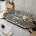 Funda de sofá bohemia crema con patrones geométricos negros en tejido suave de vellón - 180cmx130cm / Beige
