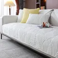 Quilted cotton sofa cushion in yellow and white with minimalist leaf vein texture - 70*70 / Off-white