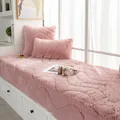 Tappetino per davanzale in peluche rosa con pelliccia spessa e trama trapuntata a onde - 70x150cm / Tappetino per Bovindo con Motivo a Onde / Rosa