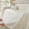 Copridivano rinfrescante bianco crema con trama jacquard geometrica a onde in rilievo - Serie Cloud Comfort / 210cmx340cm / Beige