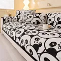 Niedliche Chenille Sofaauflage mit Panda-Muster in Schwarz-Weiß und passenden Kissen - 70*70cm / Panda Schwarz