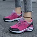 Dames outdoor wandelschoenen in rozerood met dikke luchtkussen zool en mesh stof - 35 / Rozerood