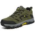 Winter hiking boots in army green with warm fleece lining and non-slip rubber soles - EU 36 / Army Green