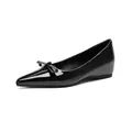 Elegant pointed toe Mary Jane flat in black patent leather with bow detail - EU 35 / Black