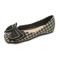 Houndstooth flat shoes for women with black bow, gold chain and rivet details - EU 34 / Houndstooth