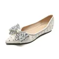 Elegant pointed-toe flat shoes with rhinestone bow and glitter finish in cream white - EU 35 / Pointed Toe - Beige