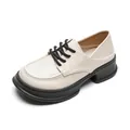 Derbies à plateforme beiges pour femmes avec semelles noires épaisses et lacets ronds - 34 / Blanc Cassé