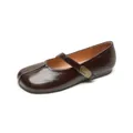 Deep brown Mary Jane flats with glossy patent finish and adjustable metal buckle - EU 35 / Brown