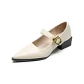 Zapatos Mary Jane blanco crema de punta fina con tacón ancho y hebilla dorada - EU 38 / Albaricoque