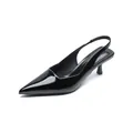 Elegant black patent leather pointed toe slingback sandals with kitten heels - EU 34 / Black
