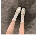 Vue de dessus détaillée des ballerines Mary Jane argentées avec finition métallisée - EU 35 / Argent (Talon Compensé Caché)
