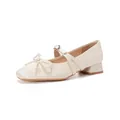 Creamy white Mary Jane shoes with square toe, bow detail and stable chunky heels - EU 34 / Apricot