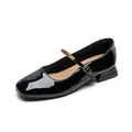 Elegant black patent leather Mary Jane shoes with square toe and low block heel for women - EU 35 / Black