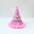 Rosa Prinzessin Partyhut mit flauschigen Pompons und Kronendesign zum Geburtstag - Rosa Prinzessin Stil (PRINCESS)