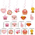 Decorazioni a spirale rosa per la festa della mamma con cartoncini Super Mom e corona - Decorazione per la Festa della Mamma con Motivi Multipli