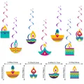 Set decorativo per Diwali con spirali colorate e ritagli in carta di lampade diya tradizionali - Vortici a Spirale Diwali