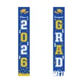 Detail van Class of 2026 en Congrats GRAD afstudeer banners met gouden decoraties - Klassieke blauw-wit-gouden afstudeercouplets (Stijl 19)
