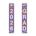 Aan de muur hangende 2026 afstudeerbanners in paars en goud met Congrats Grad - Paars Goud Zilver Glitter (12 Afstudeerbanner Stijlen)