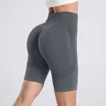 Short de yoga gris foncé sans couture à taille haute avec effet push-up fessier - Gris foncé